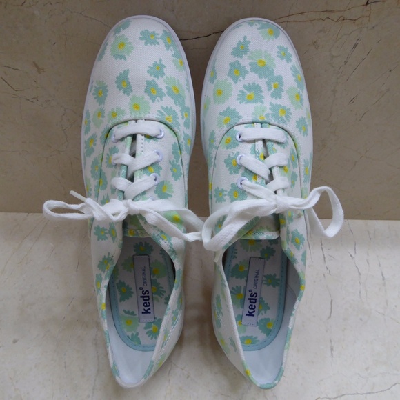 NEW Keds Champion Sneakers White with Green & Yellow Flowers - Womens Size 8.5 - Picture 1 of 8